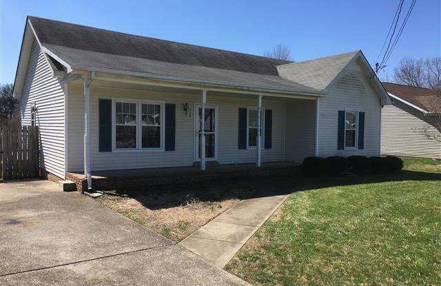 Cute 3 bedroom close to Fort Campbell photos photos