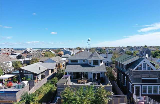 181 Wilmot Road Gallery 2