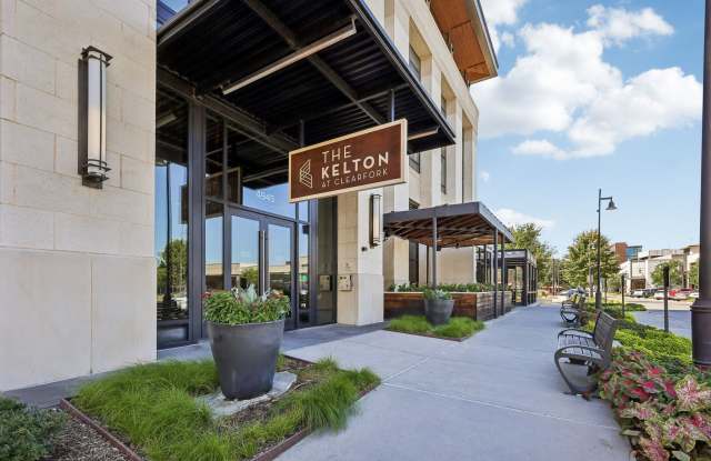 The Kelton at Clearfork Apartments Gallery 3