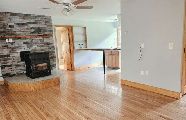 143 S Nichecronk Road photos photos