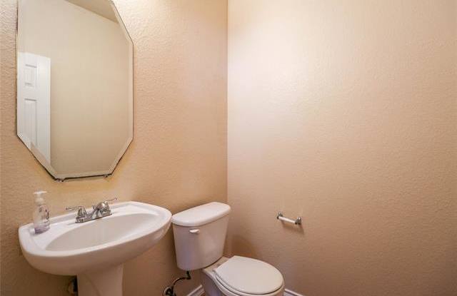 11821 Ponderosa Pine Drive Gallery 4