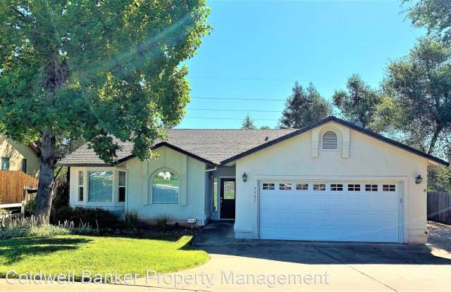3391 Lawrence Road - 3391 Lawrence Road, Redding, CA 96002