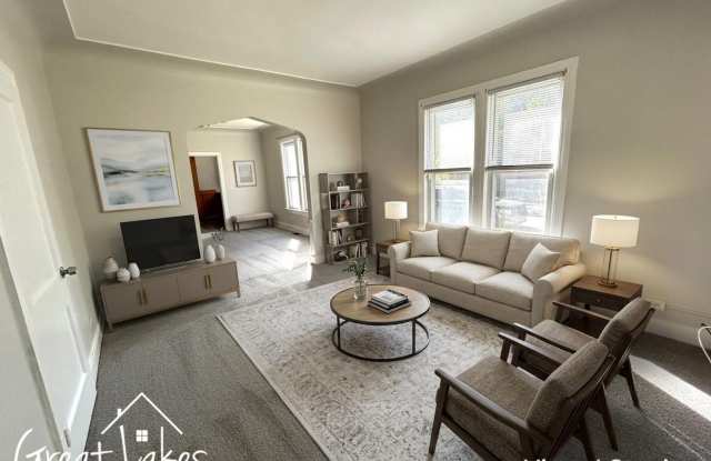 Lovely 3 Bedroom 1 Bathroom now available for rent! Gallery 3