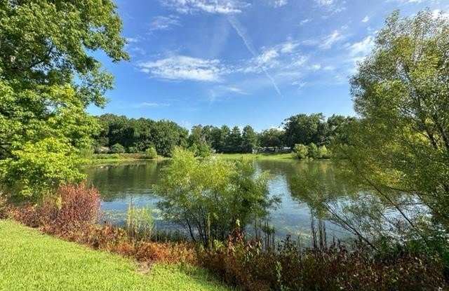 4187 Red Oak Drive Gallery 3
