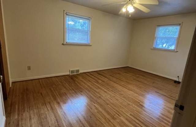 1078-1082 Bay Street - 1078 Gallery 2