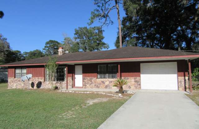 Charming 3/2 home in NE Ocala photos photos