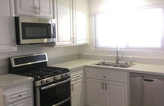 3001 Harbor Blvd. - 3001 East Harbor Boulevard, Ventura, CA 93001