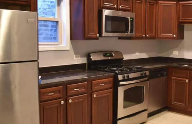 3727 North Ashland Avenue photos photos