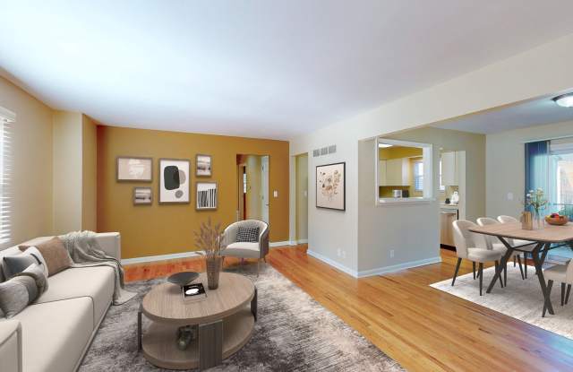 Courtyard Apartments Gallery 4