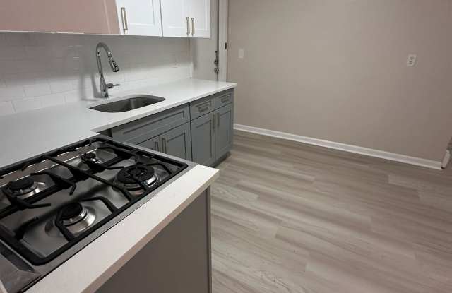 1 Newton Pl photos photos
