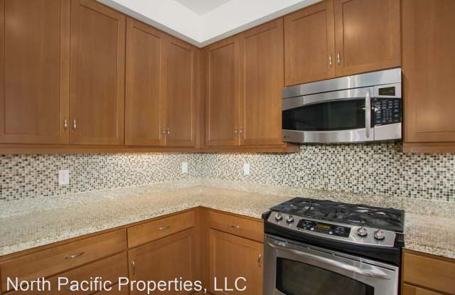 15730 116th AVE NE  Unit 107 Gallery 3