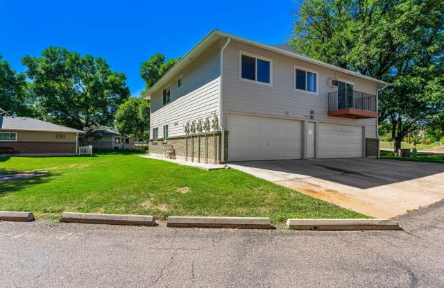 Bright Townhome in Lakewood! photos photos