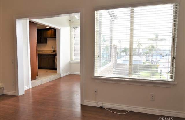 16943 Bluewater Lane Gallery 3