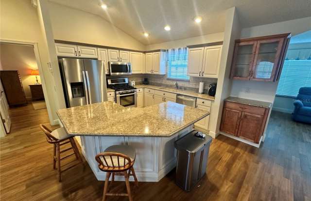 1515 BAYLOR Place Gallery 4
