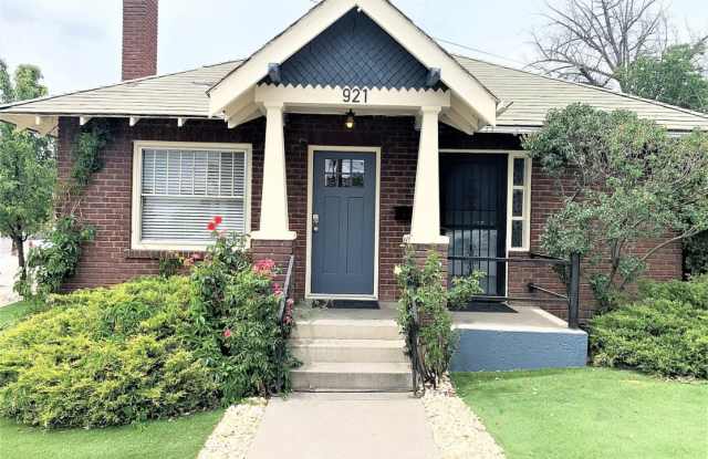 Charming four-bedroom home one block from UNR photos photos