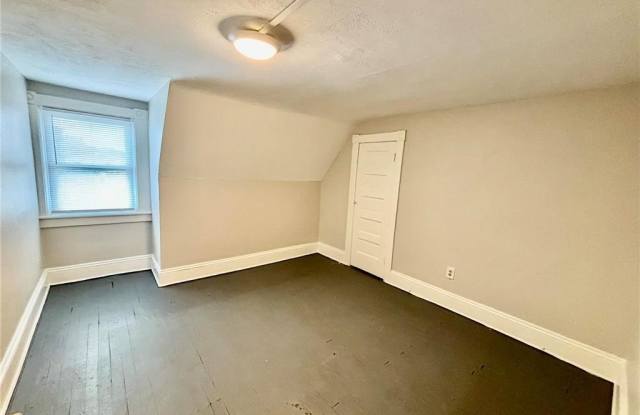 1840 Fairview Avenue Gallery 4