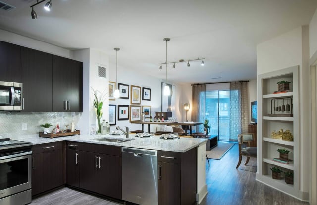 Windsor Oak Hill photos photos