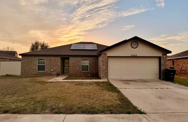 Pet friendly, updated Rental Home! photos photos