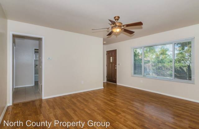 981 W. 15th Street Gallery 3