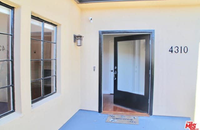 4310 CEDARHURST Circle Gallery 2