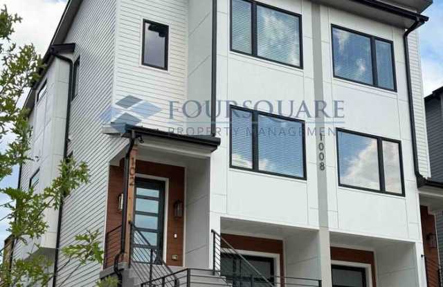 1008 Addison Place photos photos