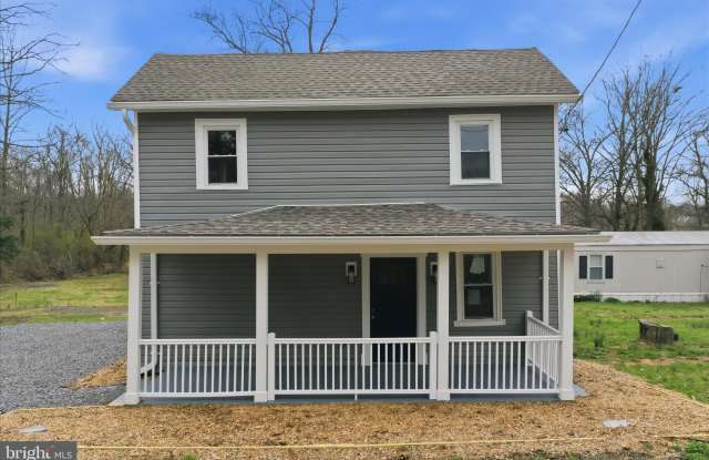 11713 ERNSTVILLE Road photos photos