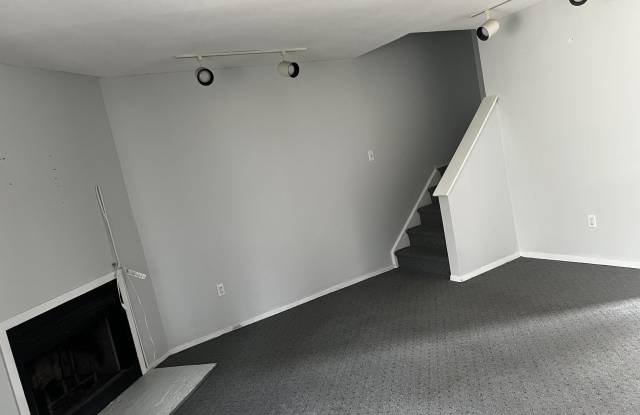 509 Wales Court Gallery 4