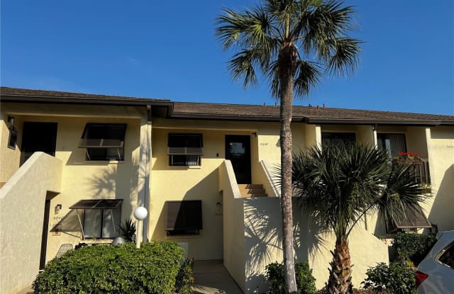 4638 LONGWATER CHASE photos photos