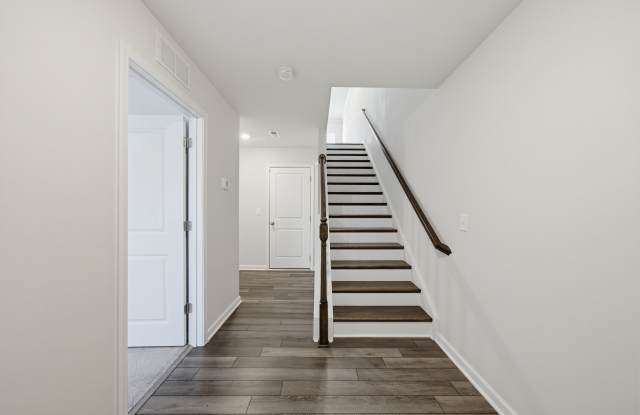 102 Maple Grove Lane - 1 Gallery 3