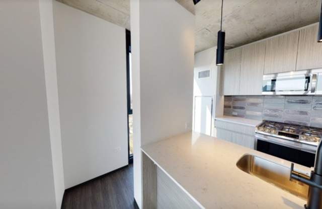 1415 W Randolph Gallery 2