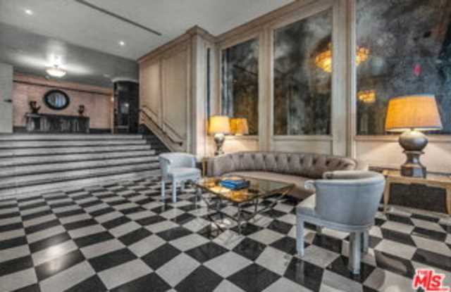 1645 Vine Street Gallery 2