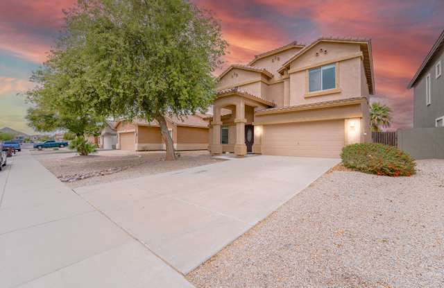 Spacious San Tan Valley Home | 4 Beds, Loft + Grass Backyard Gallery 1