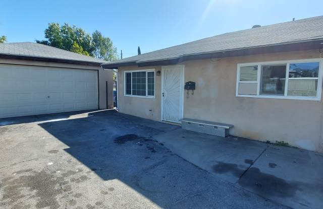 230 S Azusa Ave Unit 2 photos photos