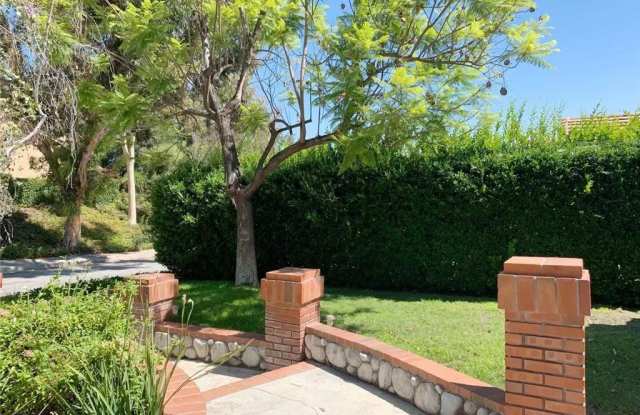 1522 Longview Drive Gallery 2