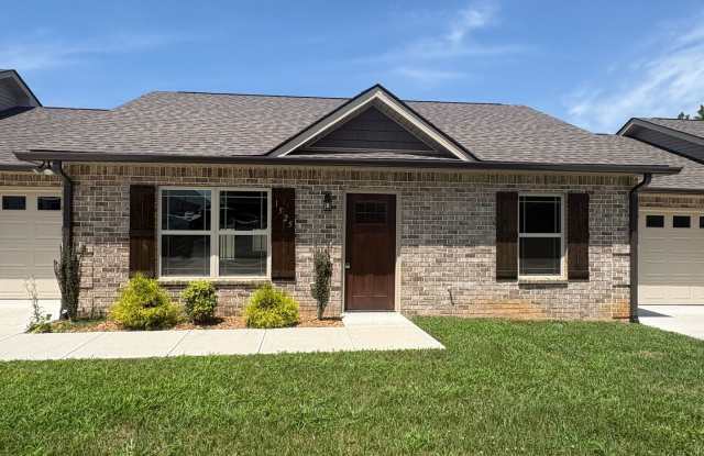 BRAND NEW Spacious Townhome in Shelbyville!...**1/2 OFF Move-In Special** Gallery 1