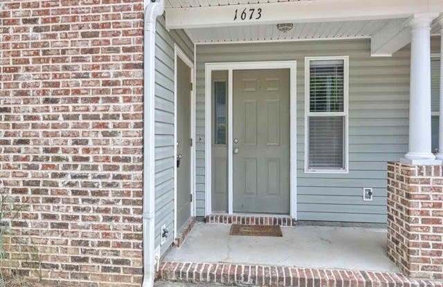 1673 Quazar Road Gallery 2