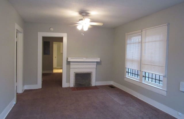 3916 N Davis Street - 3916 North Davis Street, Jacksonville, FL 32209