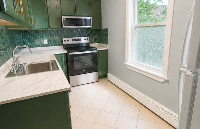 394 Blackstone St photos photos