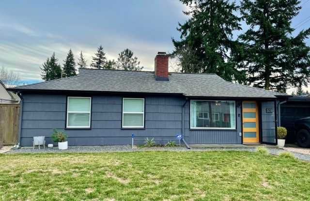 Beautifully Updated Pinehurst Home photos photos