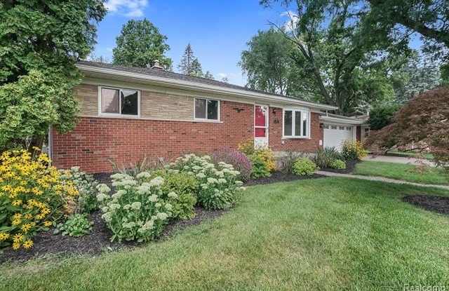 5617 WESTFALEN Drive photos photos