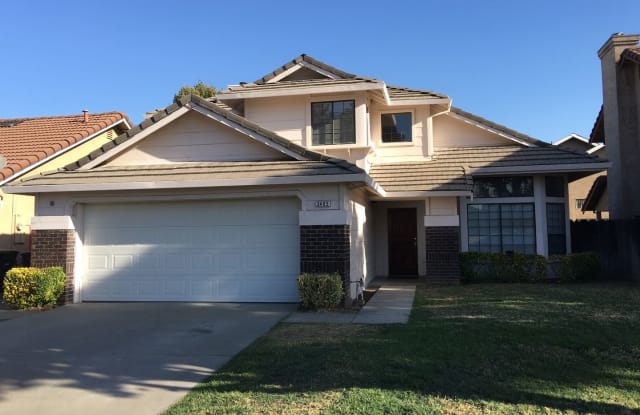 3405 Vintage Dr - 3405 Vintage Drive, Modesto, CA 95356