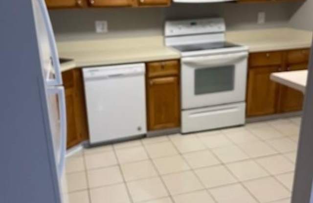 8736 CUMBRIA Court unit: C Gallery 4