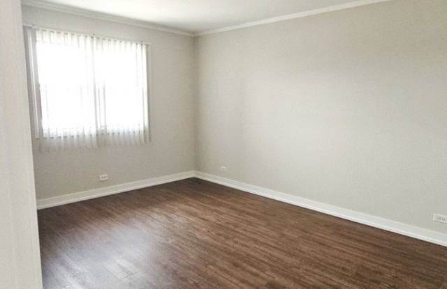 10940 S KEATING Avenue Gallery 2