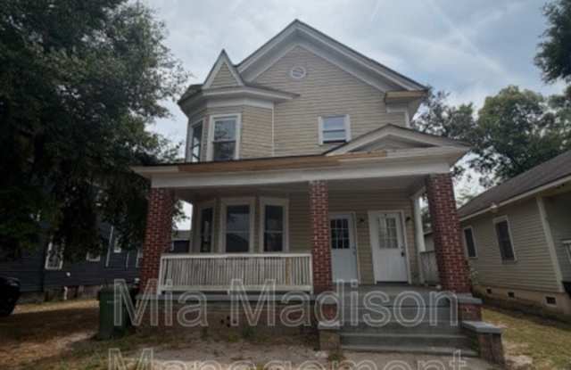 513 W 35th St. A Lower photos photos 513 W 35th St. A Lower photos photos