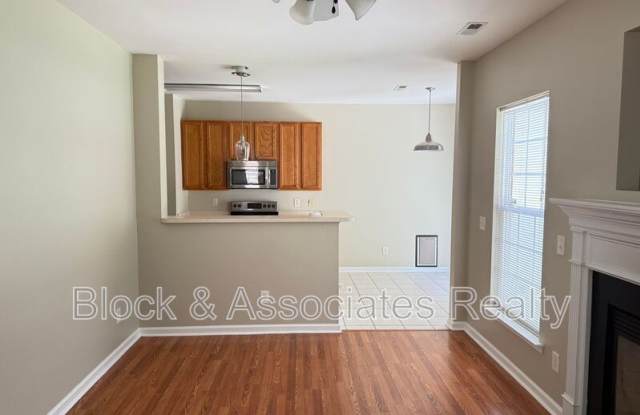 1414 Crimson Creek Drive Gallery 4