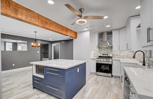 UNIQUE SINGLE FAMILY HOME! - No HOA, Car Lift, RV Parking and Nice Backyard photos photos
