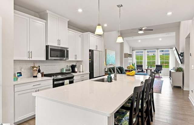44 Moss Hollow Way Gallery 3