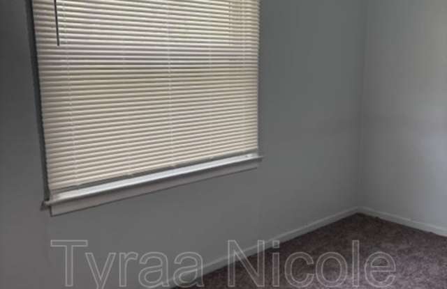 21604 Moross Road Gallery 2