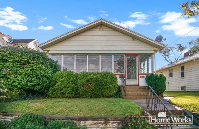 814 S 27th St photos photos