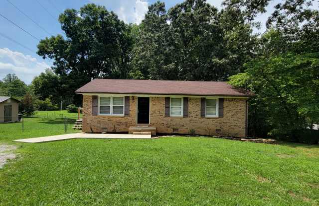 2128 Wildwood Rd - 2128 Wildwood Road, Cookeville, TN 38501